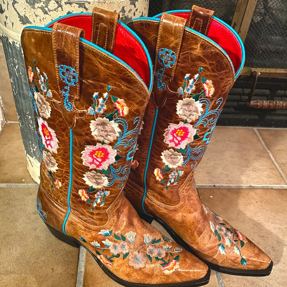 Macie Bean Rose Garden Cowgirl Boots Gem